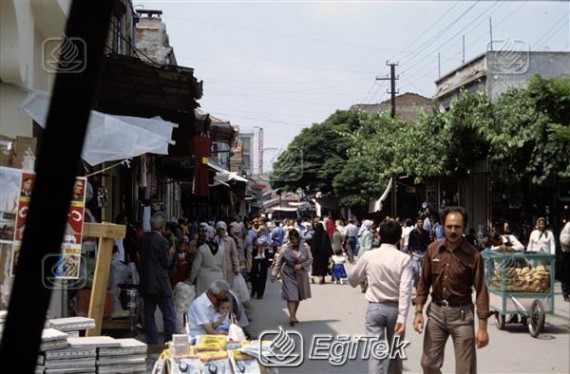 bir çarşı,1983