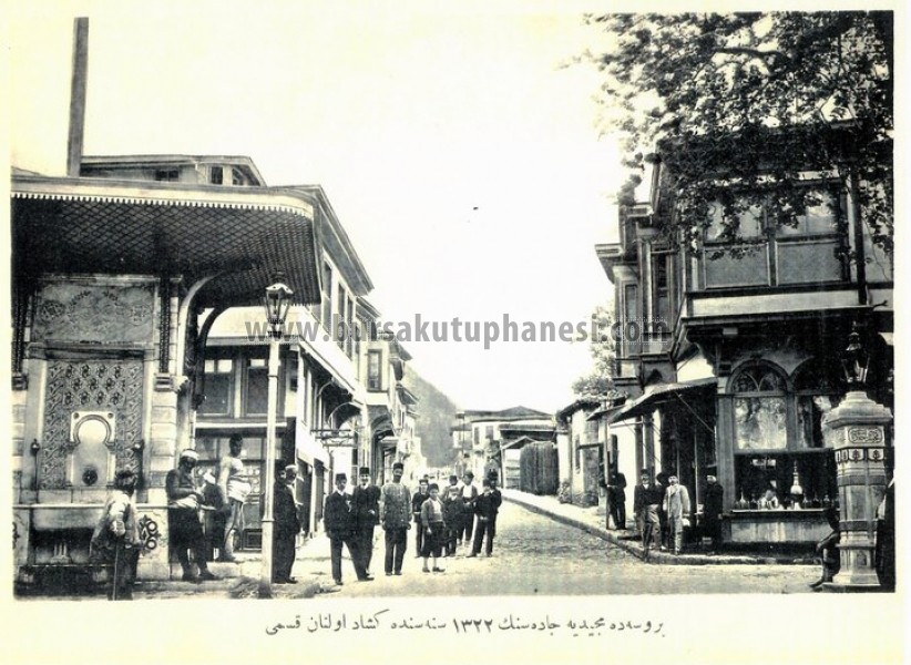 Ulu Cami'den Maksem caddesi.