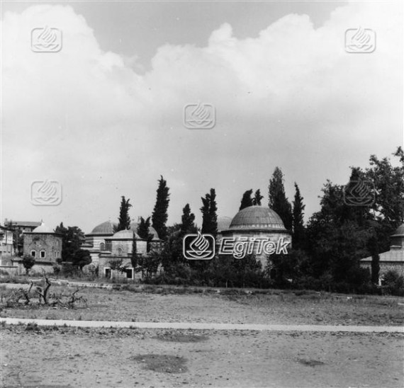 Muradiye Türbesi, 1972