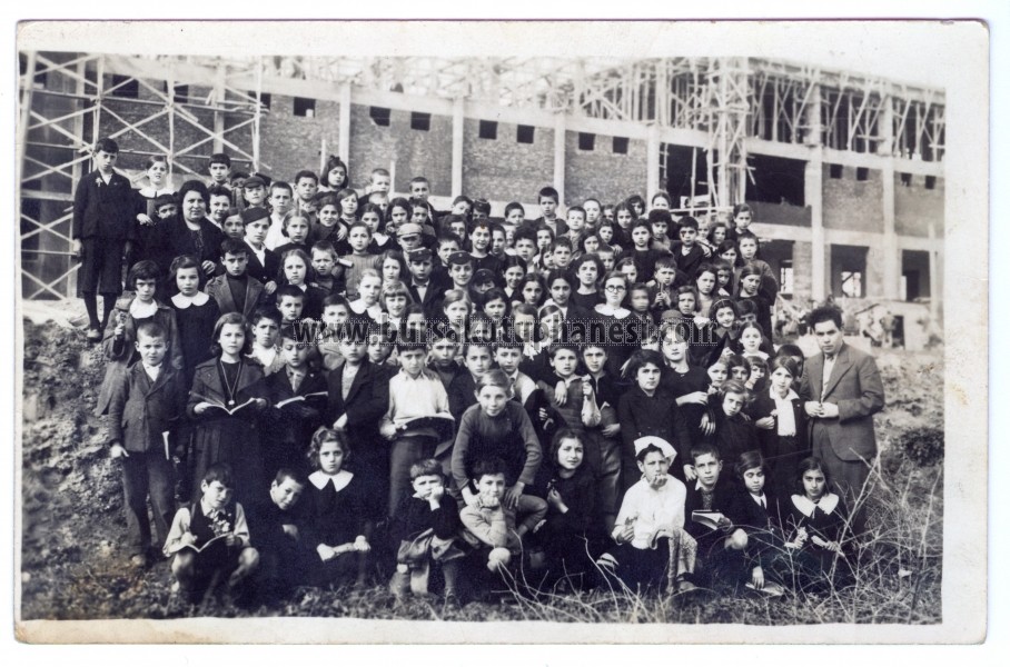5 8 Mart 937 Merinos fabrikasındaki insanların hatırası