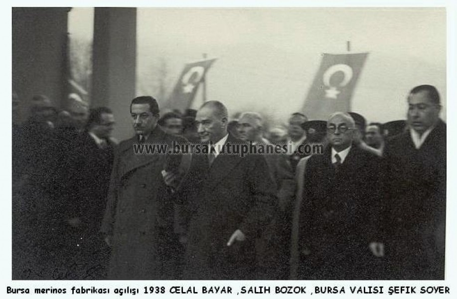 Bursa Merinos Fabrikası açılışı, Atatürk açılışa katılmış. 2 Şubat 1938.