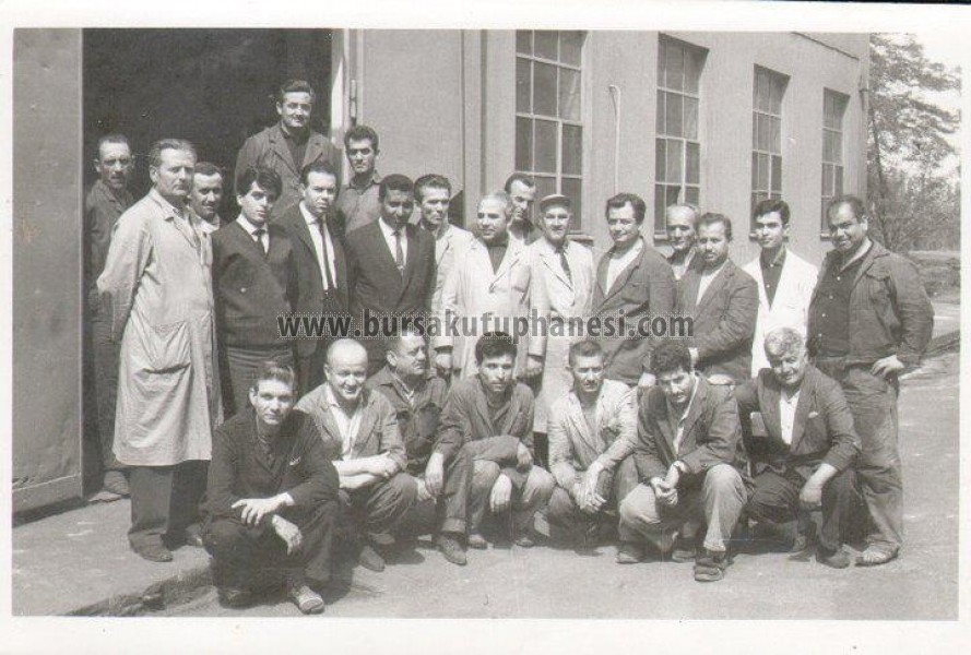 Hüseyin Adıman, İsmail Özsuman, Halil İbrahim Tanrıkulu, Bekir Sargin ve Selahattin Cengiz merinos santral akzan dairesi