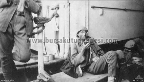Esir bir Türk askeri