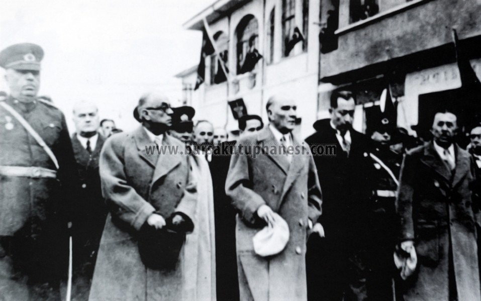 Atatürk'ün 1938 Bursa Gezisi