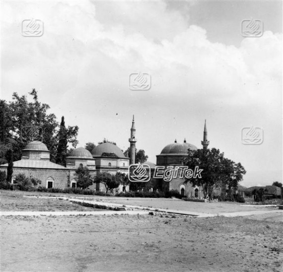 Muradiye Türbesi ve Cami, 1972
