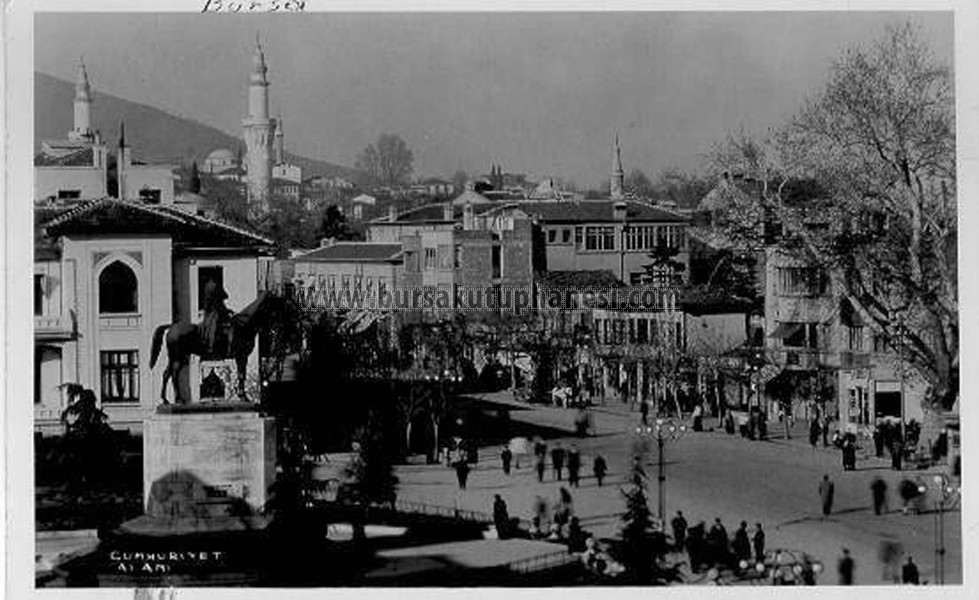 Heykel Meydanı yüksekten görünüm.