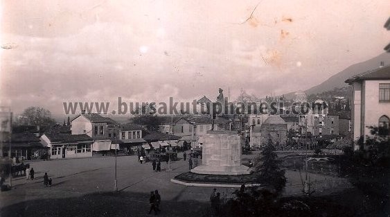 Bursa - Heykel Meydanı.