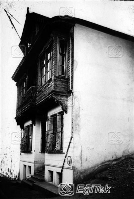 Bir İlk Mekteb binası-2, 1926