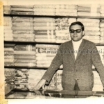 Belediye sıra dükkanlarında Erdinç ÇELiKKOL Havlu mağazasında.