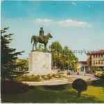 Heykel, Atatürk heykeli ve Tayyare Kültür Merkezi.