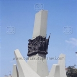 Cumhuriyet anıtı, 1983