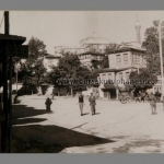 Çekirge köşedeki Atıf Etyemez ailesinin evi