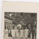 Çarşıda Bayanlar 1942