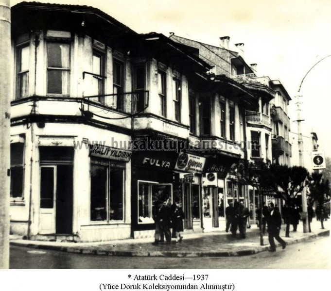 Atatürk caddesi
