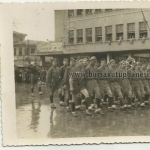 İZCİLER GEÇİT TÖRENİNDE 1950'LER, YENİLMEZ KUVVET FİLMİ SİNEMADA OYNUYOR MARMARA VE TAN SİNEMASI (MEHMET ÇİLÇİ)