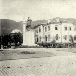 Atatürk Caddesi- Heykel-Valilik